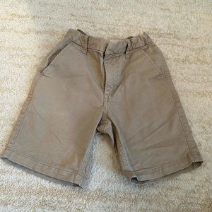 Gap kids khaki adjustable waist size 8 shorts! Excellent condition!
